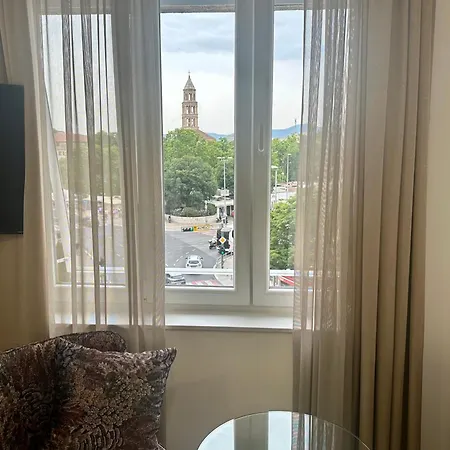 Mariani Luxury In Center