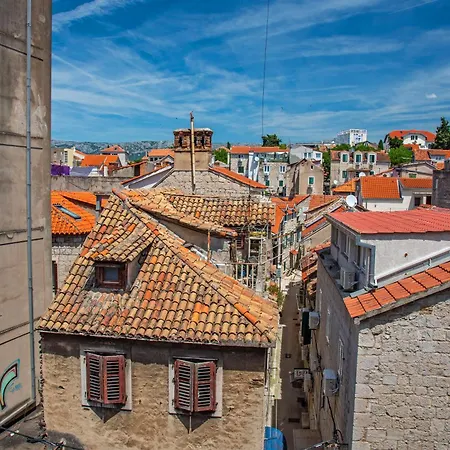 Πανσιόν Mariani Luxury In Center *