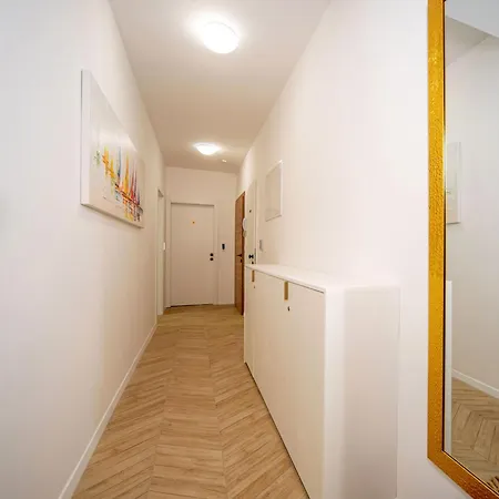 Mariani Luxury In Center 4*