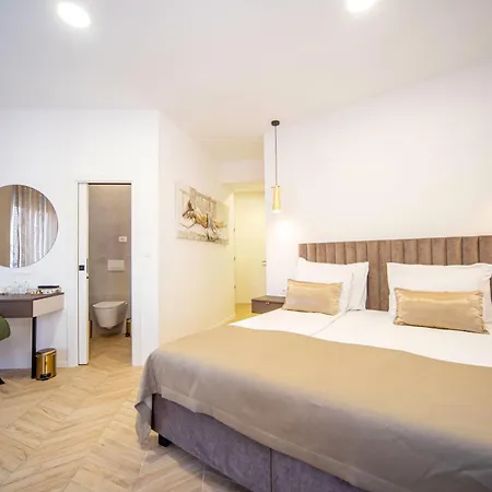 Mariani Luxury In Center 4*