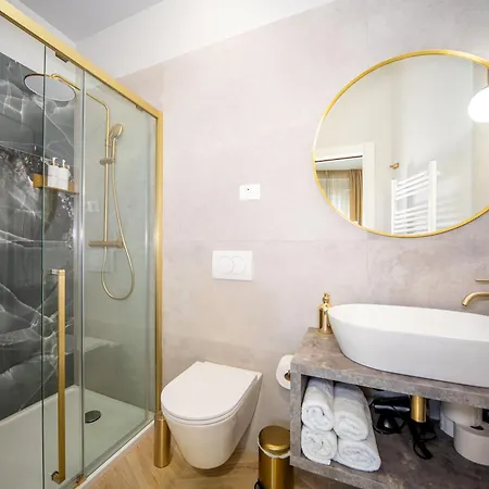 Mariani Luxury In Center 4* Split