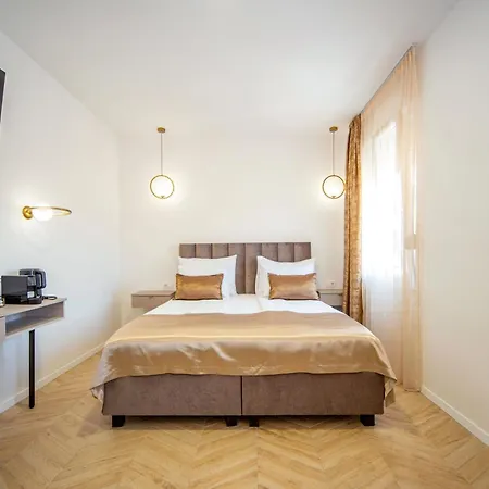 Pensjonat Mariani Luxury In Center 4*