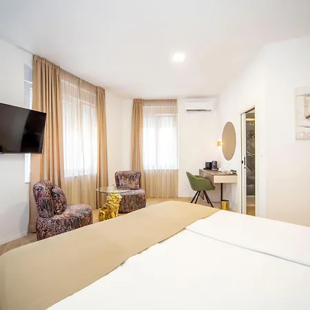 Pensjonat Mariani Luxury In Center Split